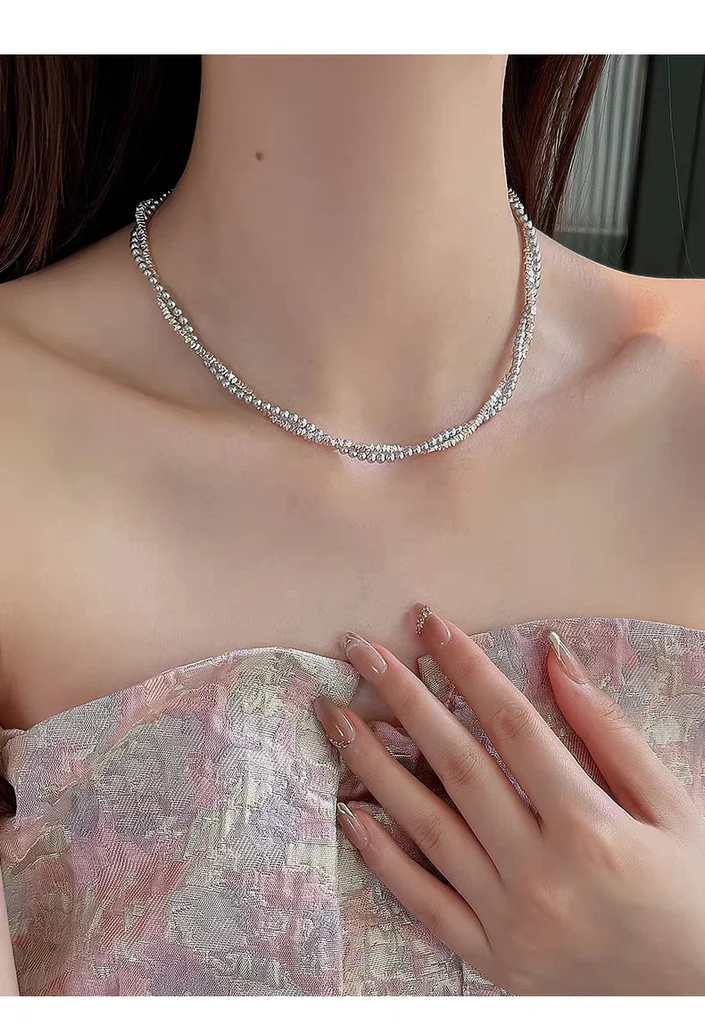 Multiple Outfit Matches for Pearl Silver Necklace, Daily Casual, Date Night, Semi‑Formal Party Look